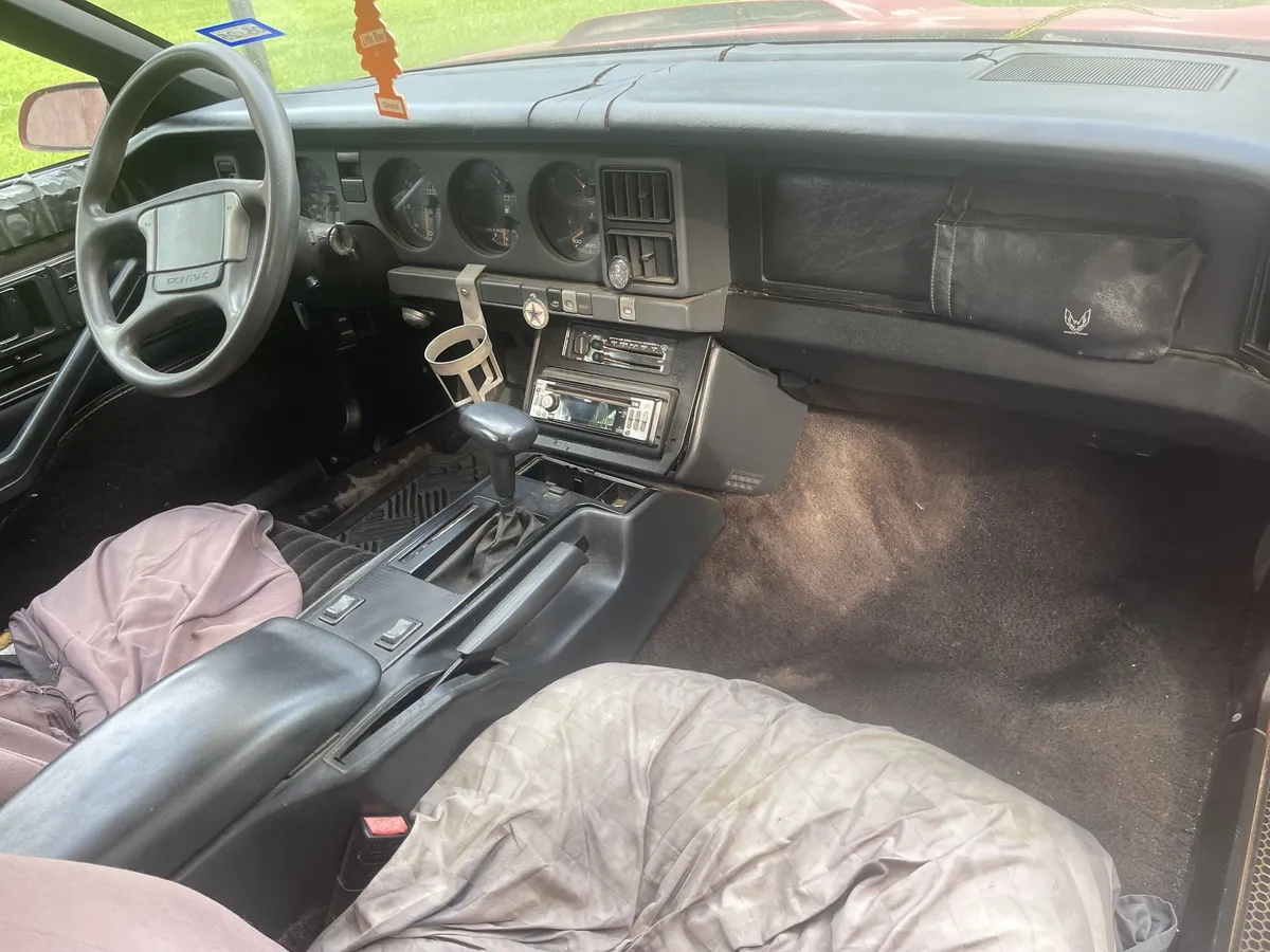 Pontiac-Firebird-1988-Red-Black-5