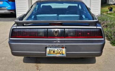 Pontiac-Firebird-1989-2