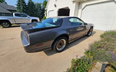 Pontiac-Firebird-1989-3