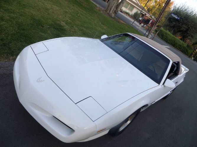 Pontiac-Firebird-1992-White-14