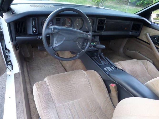 Pontiac-Firebird-1992-White-7