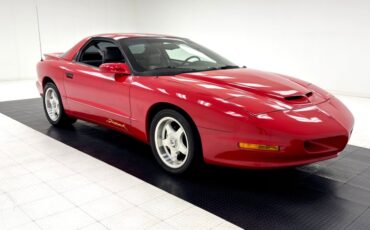 Pontiac-Firebird-1993-Bright-Red-Gray-10