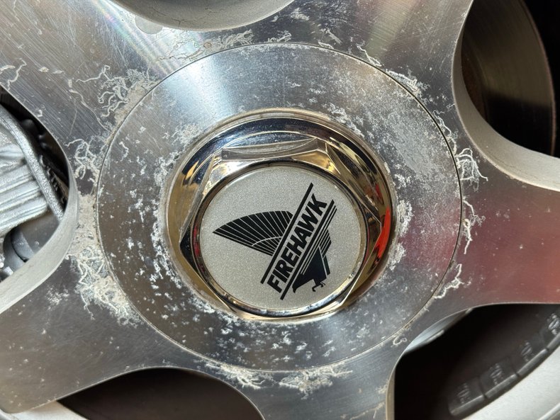 Pontiac-Firebird-1993-Bright-Red-Gray-27