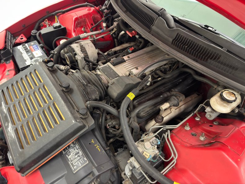 Pontiac-Firebird-1993-Bright-Red-Gray-49