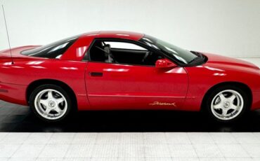 Pontiac-Firebird-1993-Bright-Red-Gray-9