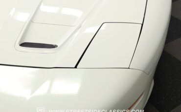 Pontiac-Firebird-1994-Arctic-White-Graphite-1