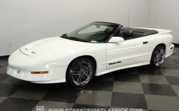 Pontiac-Firebird-1994-Arctic-White-Graphite-12