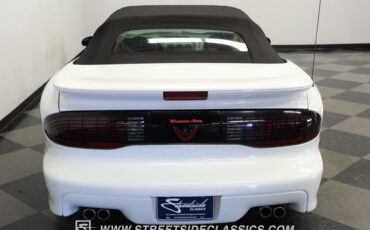 Pontiac-Firebird-1994-Arctic-White-Graphite-15