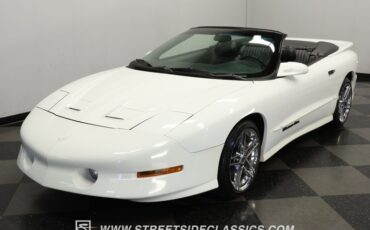 Pontiac-Firebird-1994-Arctic-White-Graphite-26