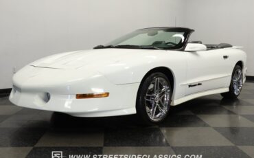 Pontiac-Firebird-1994-Arctic-White-Graphite-27