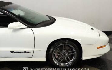 Pontiac-Firebird-1994-Arctic-White-Graphite-35