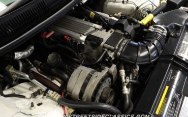 Pontiac-Firebird-1994-Arctic-White-Graphite-38