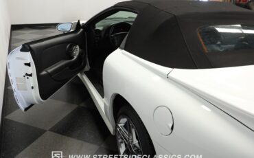 Pontiac-Firebird-1994-Arctic-White-Graphite-39