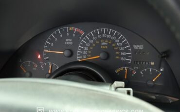 Pontiac-Firebird-1994-Arctic-White-Graphite-43