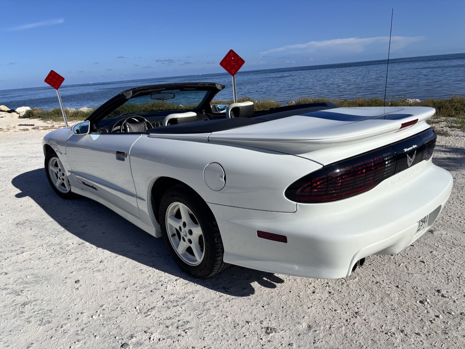 Pontiac-Firebird-1994-Convertible-1