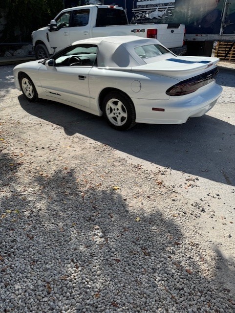 Pontiac-Firebird-1994-Convertible-3