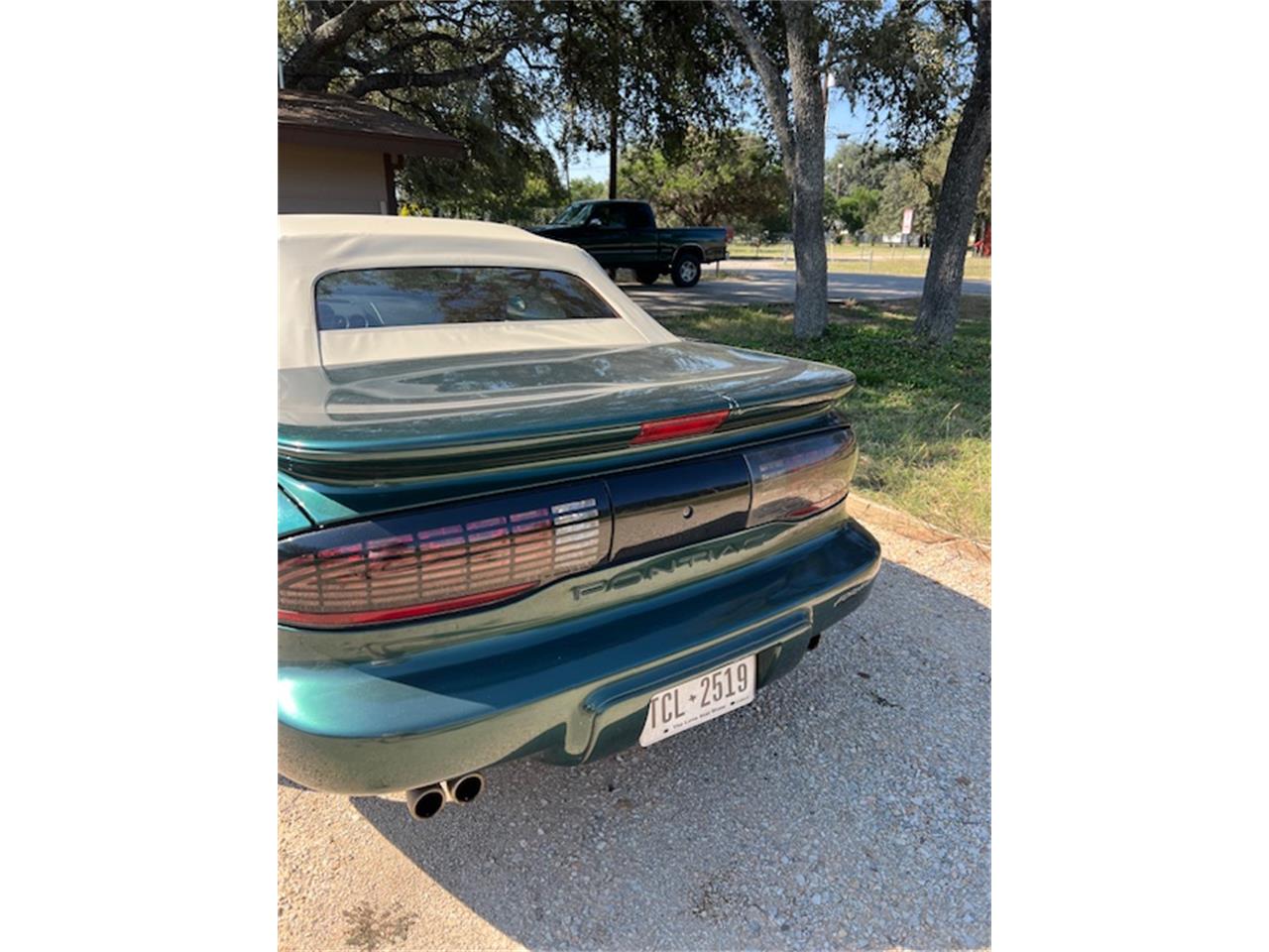 Pontiac-Firebird-formula-1995-Dark-greenbeige-top-Beige-3