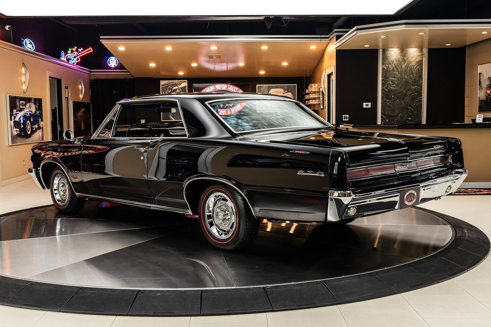 Pontiac-GTO-1964-Other-16