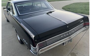Pontiac-GTO-1965-2-Door-Coupe-12