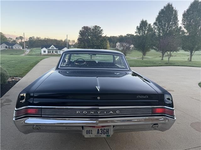 Pontiac-GTO-1965-2-Door-Coupe-2