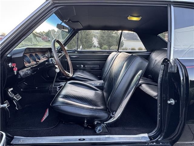 Pontiac-GTO-1965-2-Door-Coupe-4