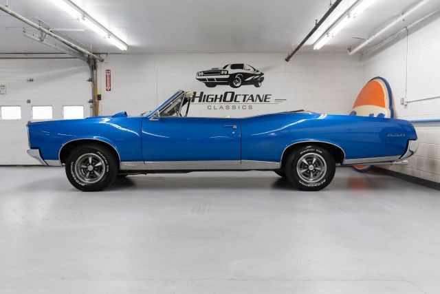Pontiac-GTO-1967-Convertible-20