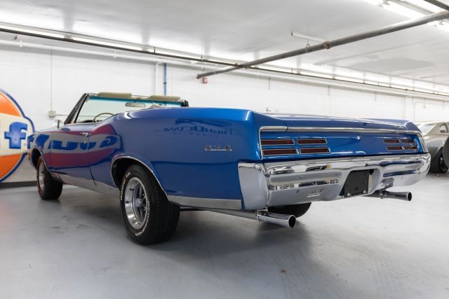 Pontiac-GTO-1967-Convertible-32
