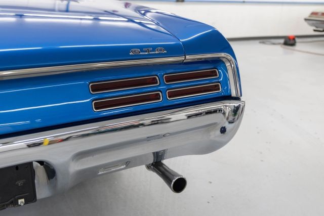 Pontiac-GTO-1967-Convertible-37
