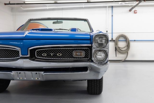 Pontiac-GTO-1967-Convertible-7