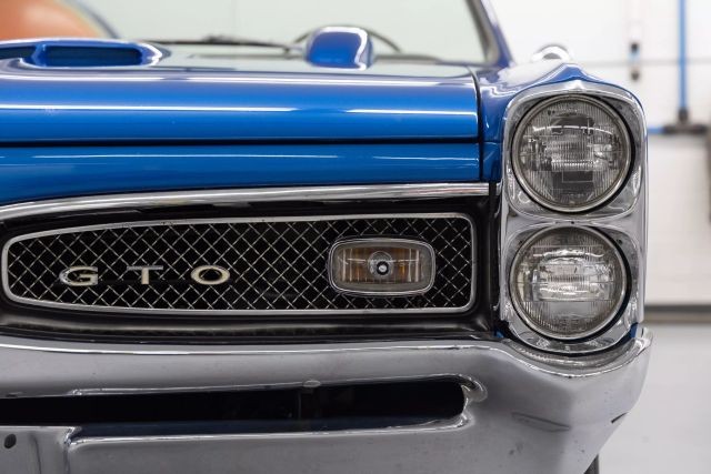 Pontiac-GTO-1967-Convertible-8