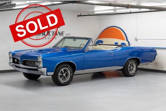 Pontiac-GTO-1967-Convertible
