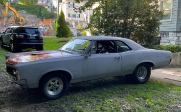 Pontiac-GTO-1967-Coupe-2