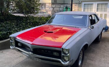 Pontiac-GTO-1967-Coupe