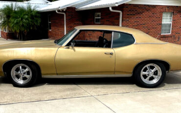 Pontiac-GTO-1969-Coupe-1