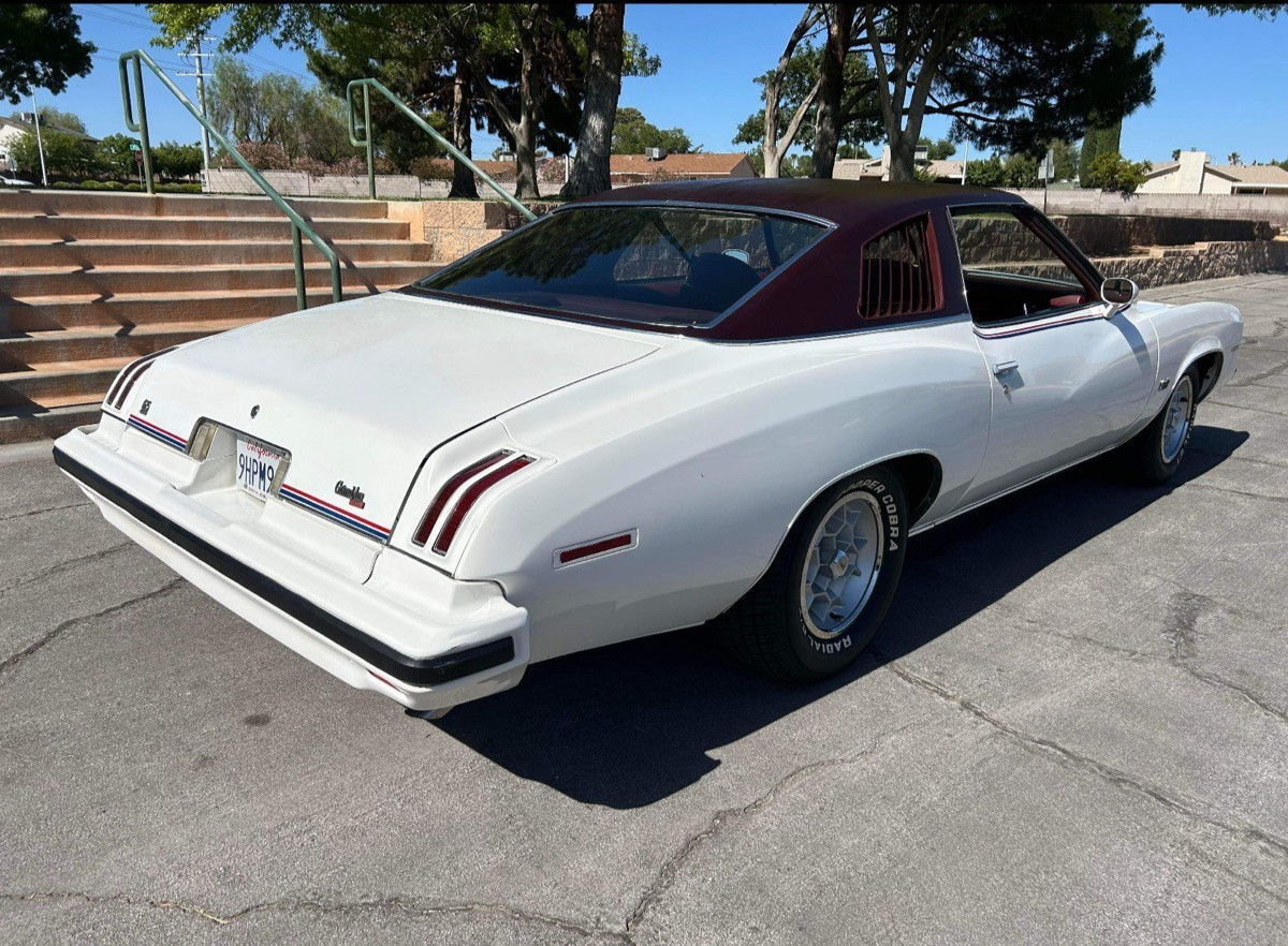 Pontiac-Grand-Am-1974-Coupe-1