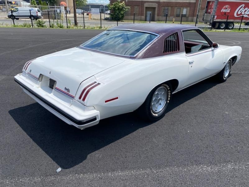 Pontiac-Grand-Am-1974-Coupe-11