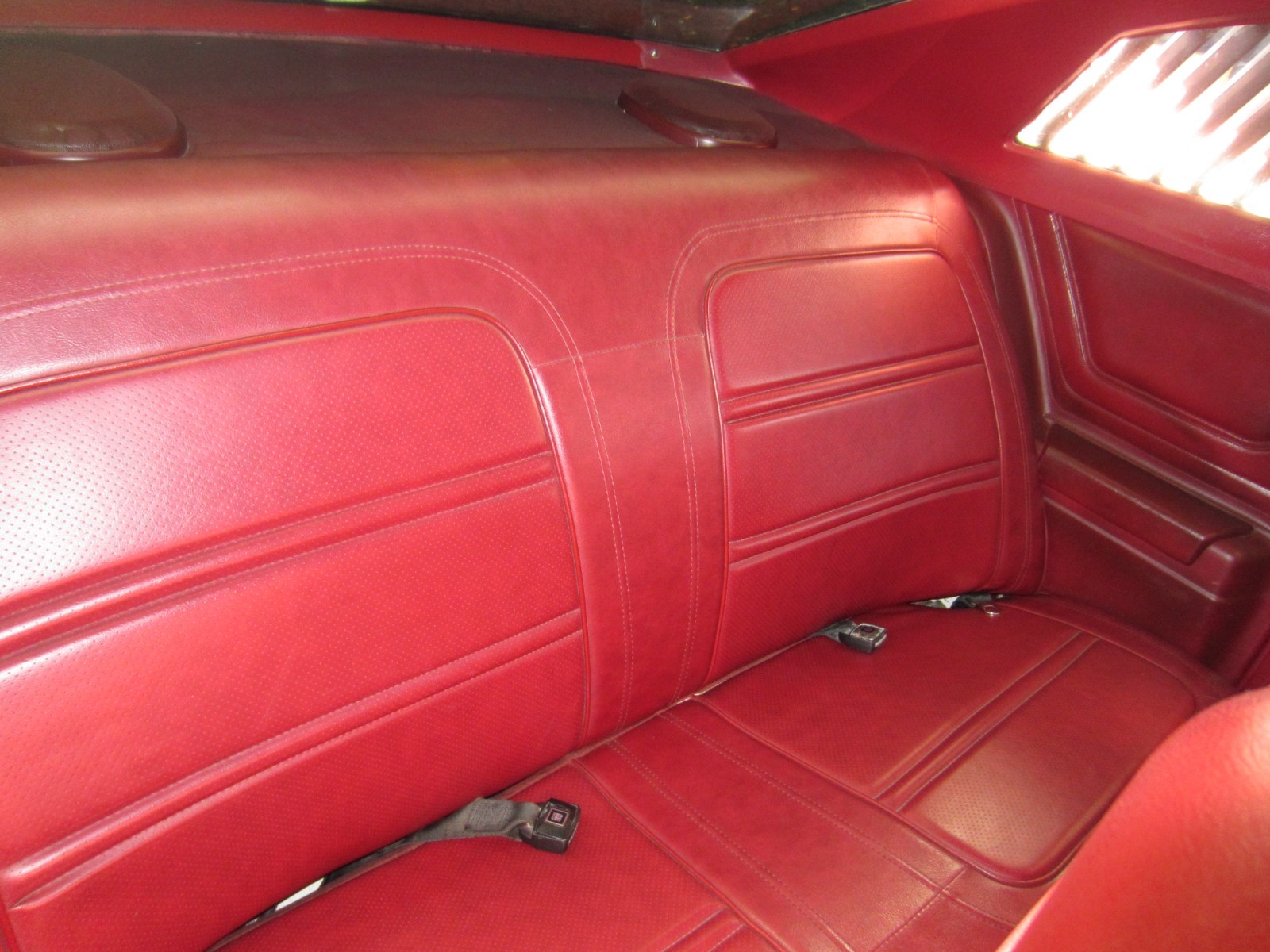 Pontiac-Grand-Am-1974-Coupe-24