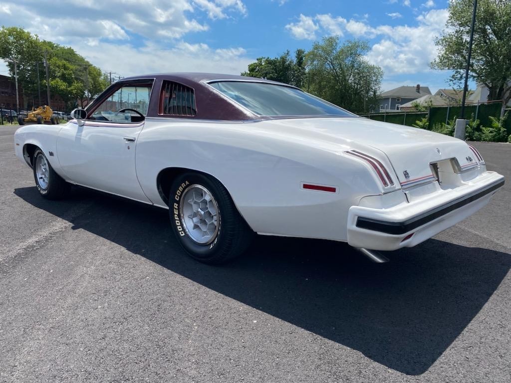 Pontiac-Grand-Am-1974-Coupe-3