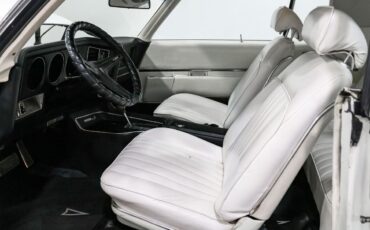 Pontiac-Grand-Prix-1969-Coupe-17