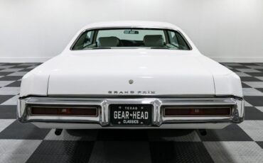 Pontiac-Grand-Prix-1969-Coupe-6