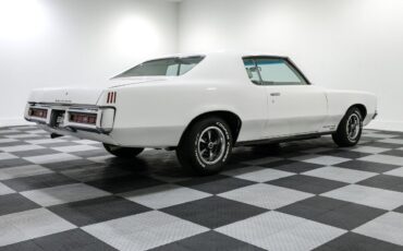 Pontiac-Grand-Prix-1969-Coupe-7