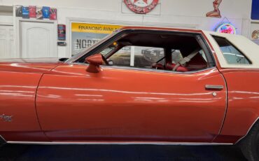 Pontiac-Grand-Prix-1977-2-Door-19