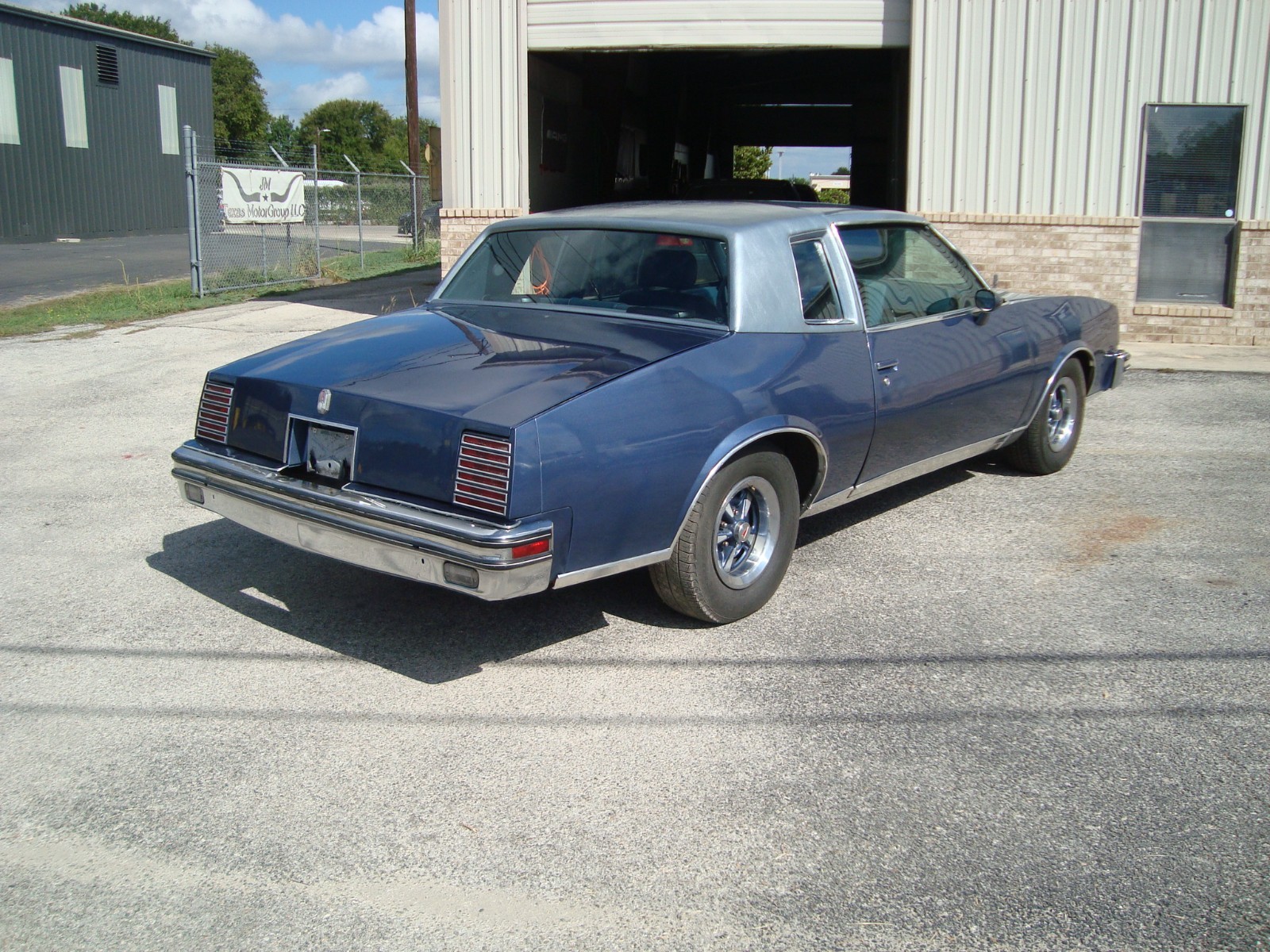 Pontiac-Grand-Prix-1978-Coupe-1