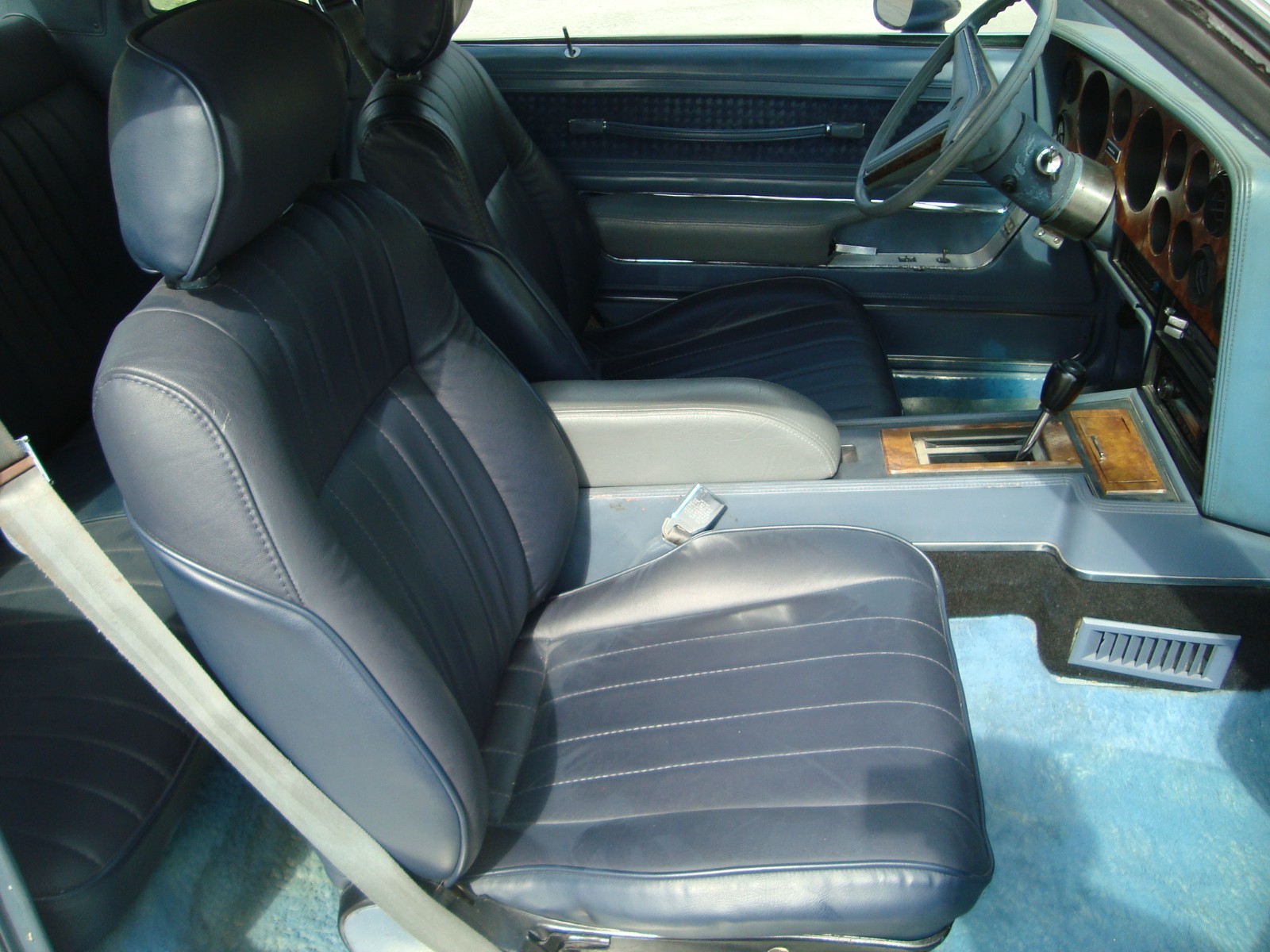 Pontiac-Grand-Prix-1978-Coupe-10