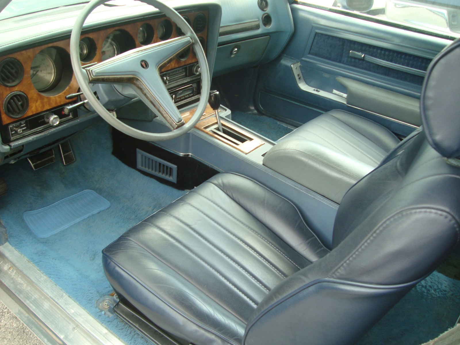 Pontiac-Grand-Prix-1978-Coupe-7