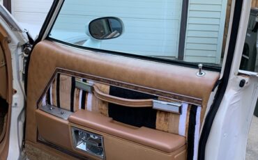 Pontiac-Grand-Safari-6.6-1978-11