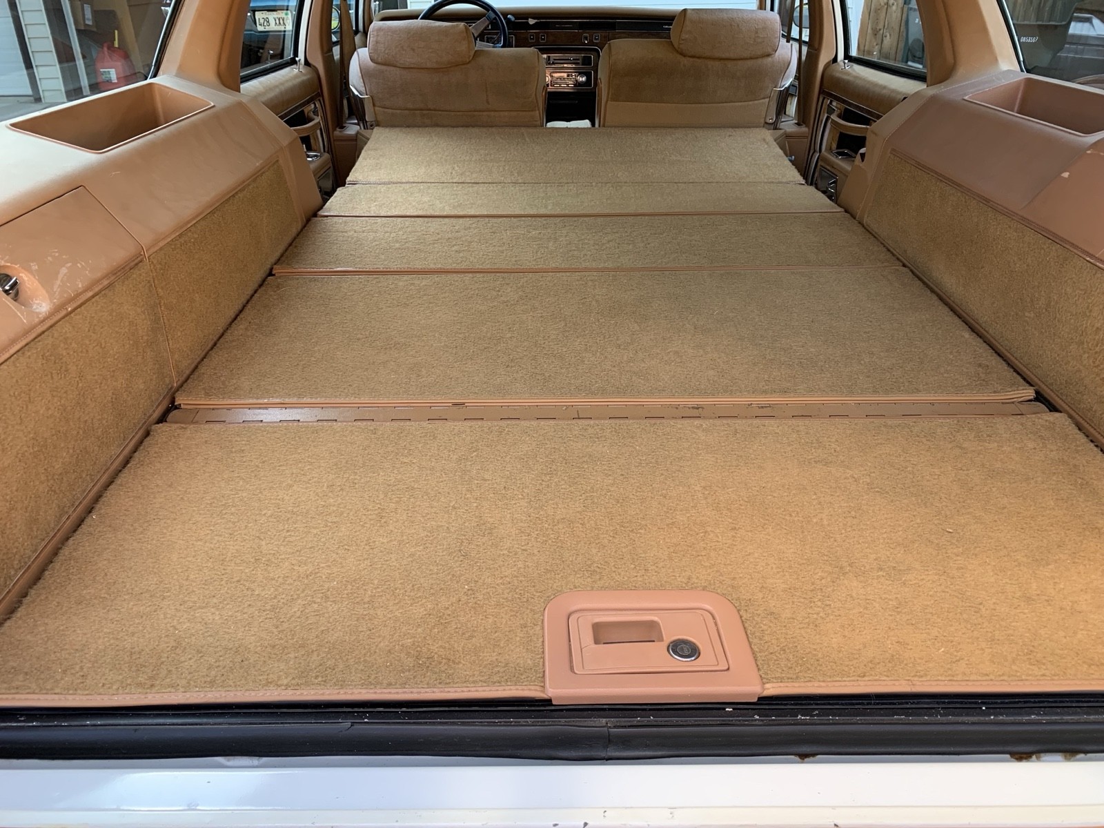 Pontiac-Grand-Safari-6.6-1978-16