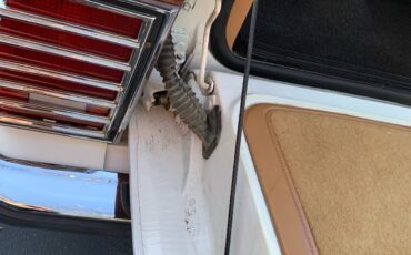 Pontiac-Grand-Safari-6.6-1978-21
