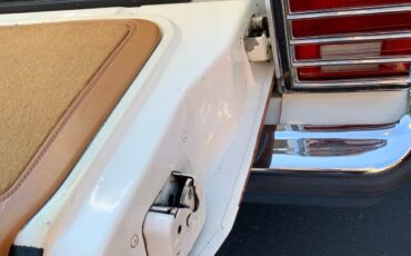 Pontiac-Grand-Safari-6.6-1978-22