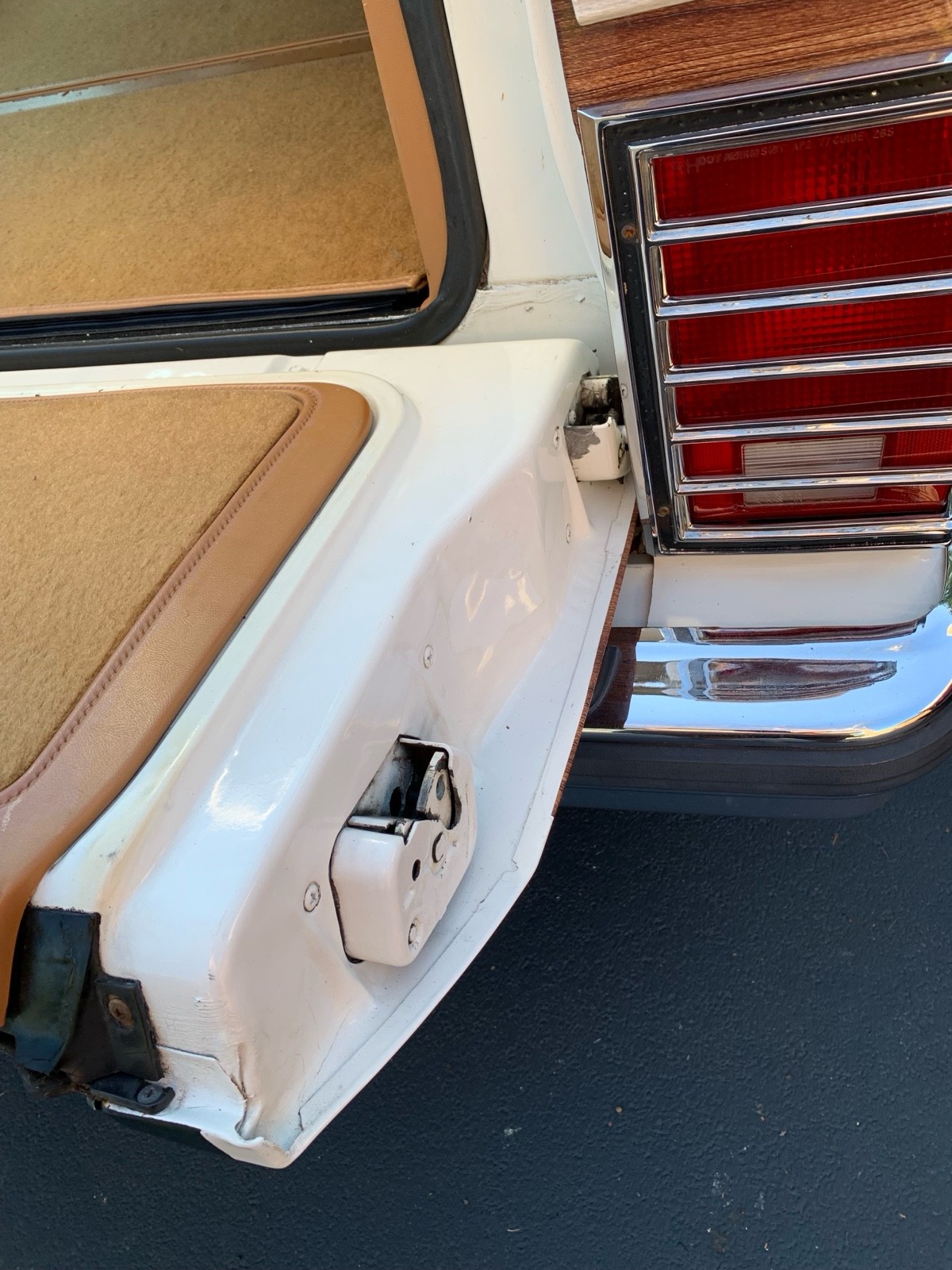 Pontiac-Grand-Safari-6.6-1978-22